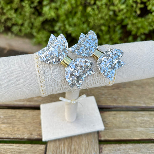 Baby Dolly Classic Glitter Bows// Silver