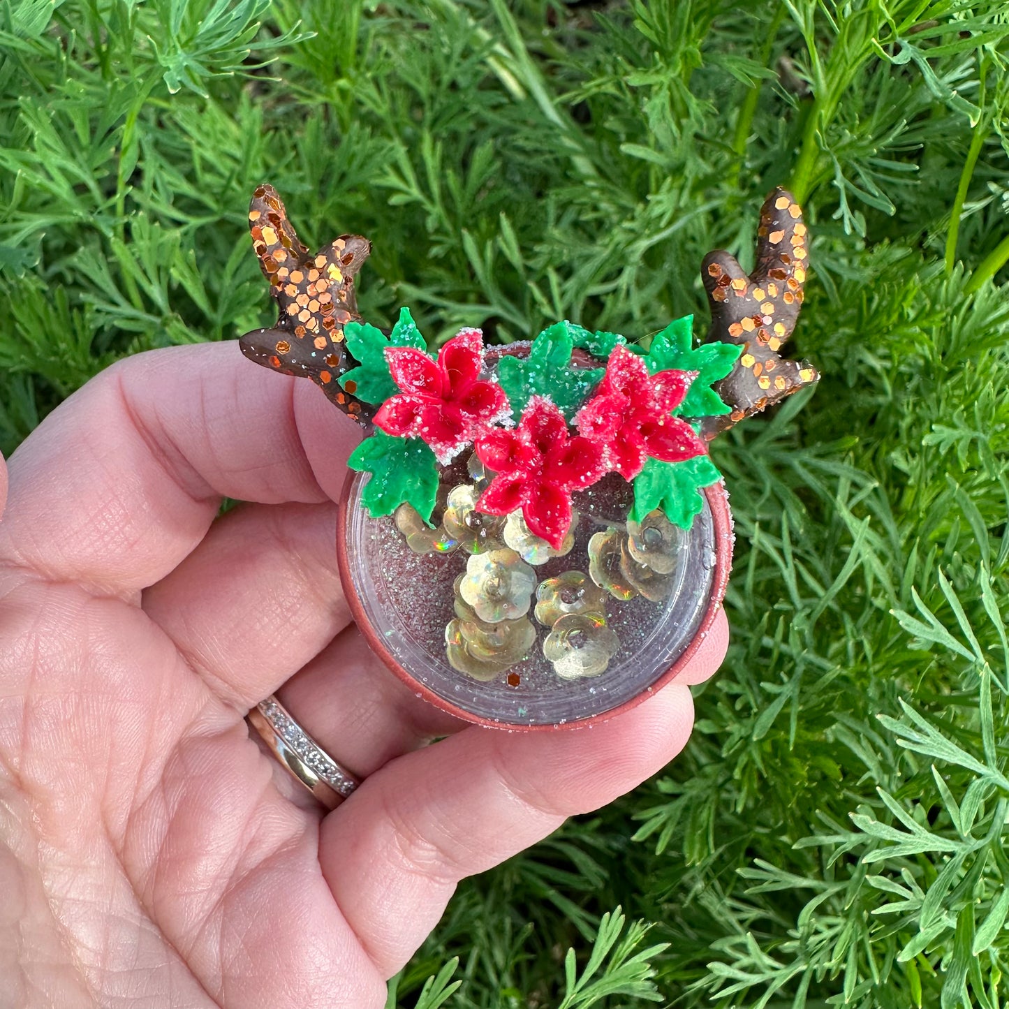 Custom Reindeer Shaker Clay Bow