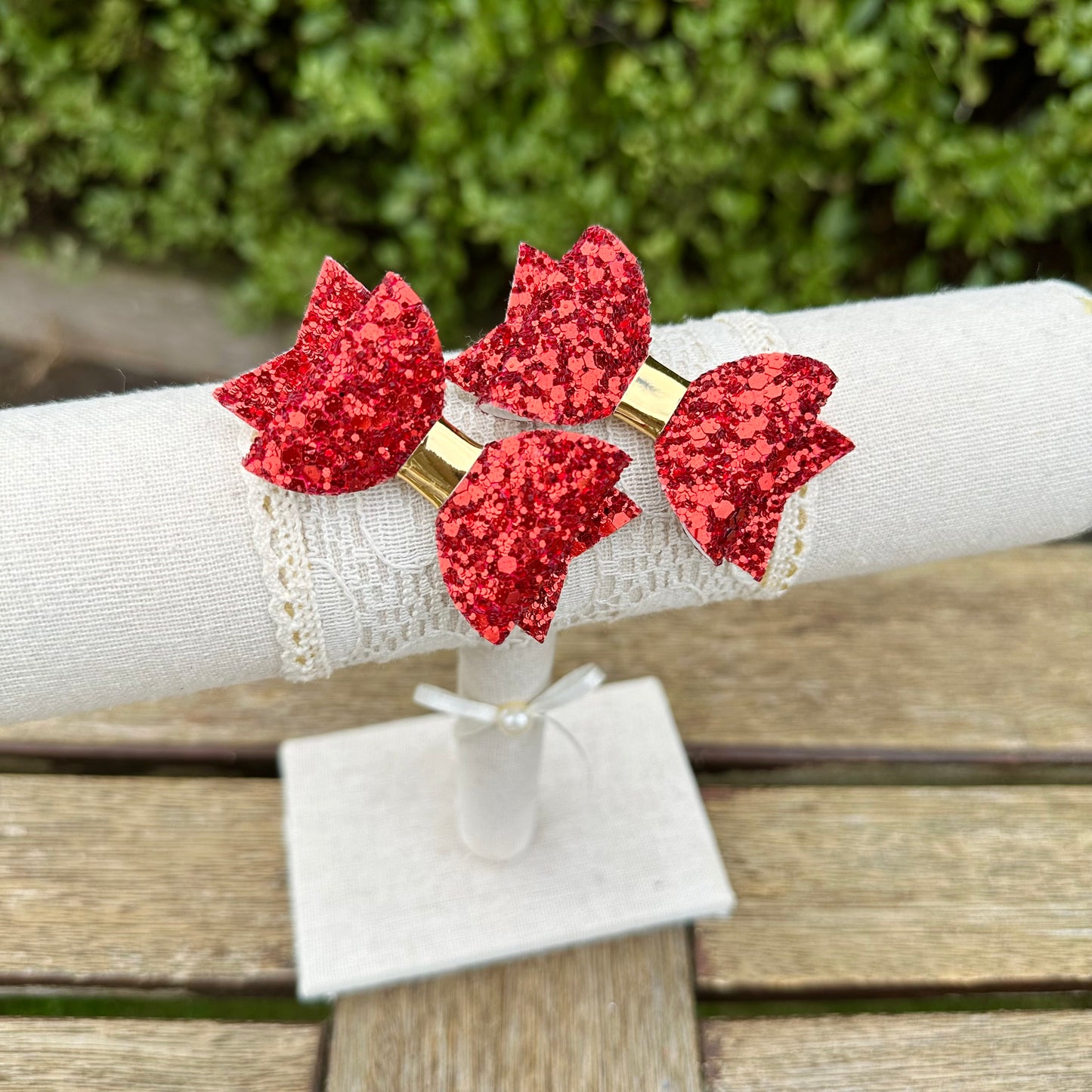 Baby Dolly Classic Glitter Bows// Red