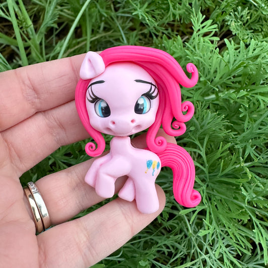 Custom Pony Clay Bow