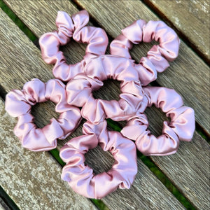 Deluxe Satin Scrunchie (Mini)// Opal Pink