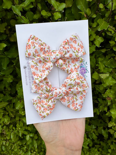 Patterned Pixie Bow Pair