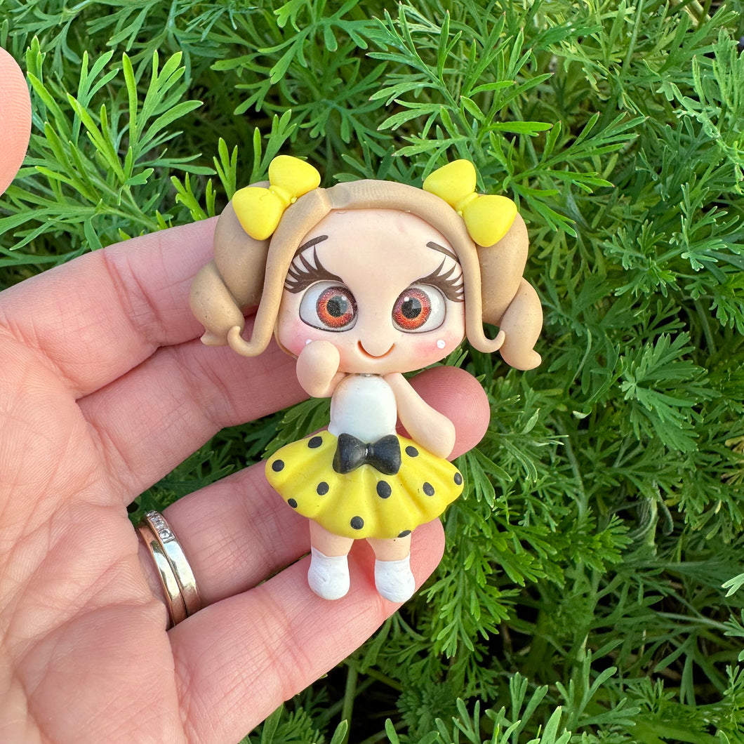 Custom Bee Girl Clay Bow