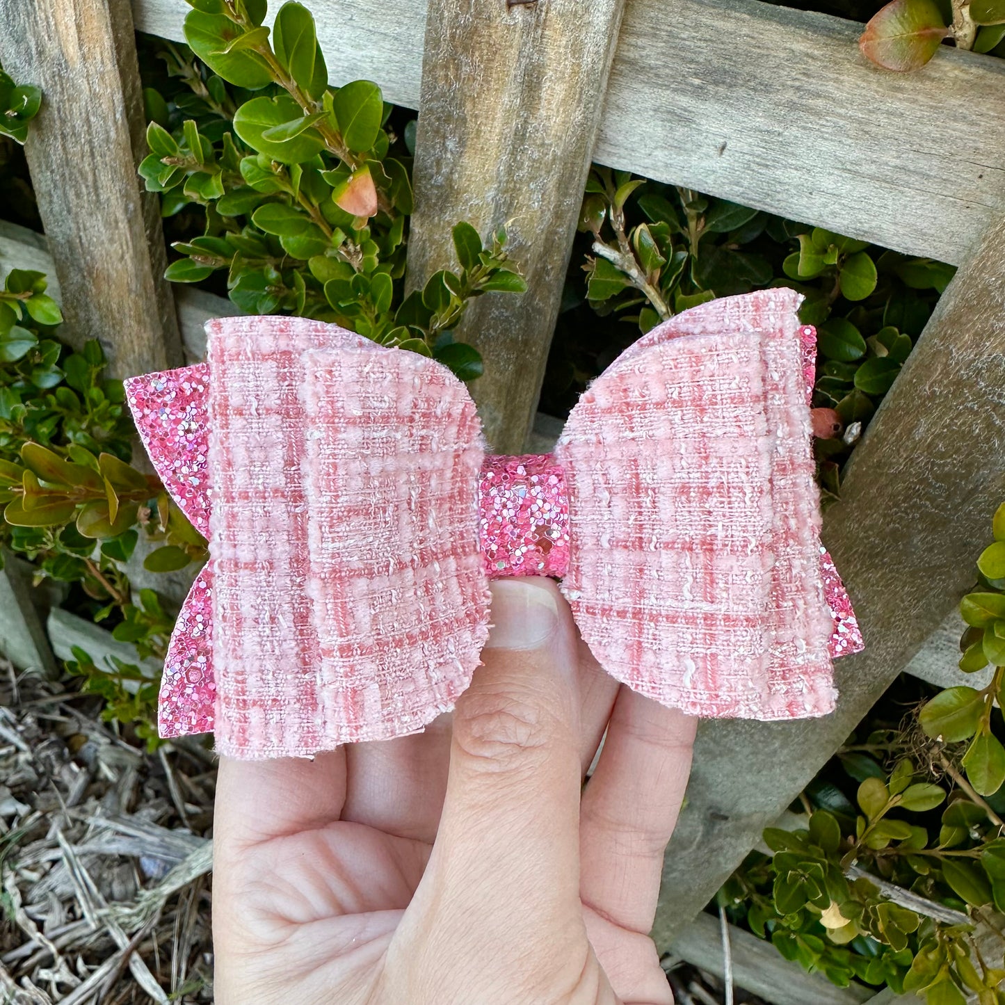 Rose Pink Tweed Big Beauty Bow