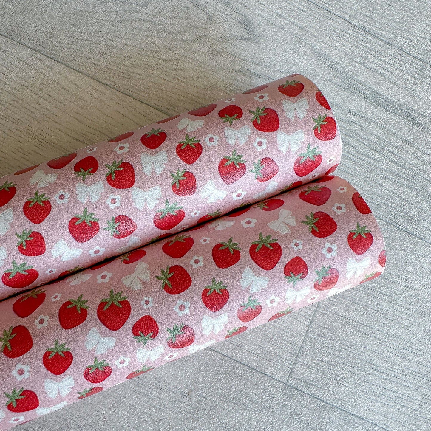 Bow Strawberry Printed Leather