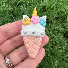 Load image into Gallery viewer, Custom Unicorn Ice Cream Clay Bow