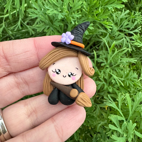 Custom Halloween Witch Clay Bow