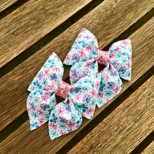 Pretty Butterflies Large Sailor Bow