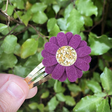 Load image into Gallery viewer, Felt Daisy Snap Clip (#50 Plum)