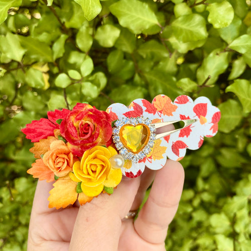 Blustery Day Embellished Snap Clip (7cm)