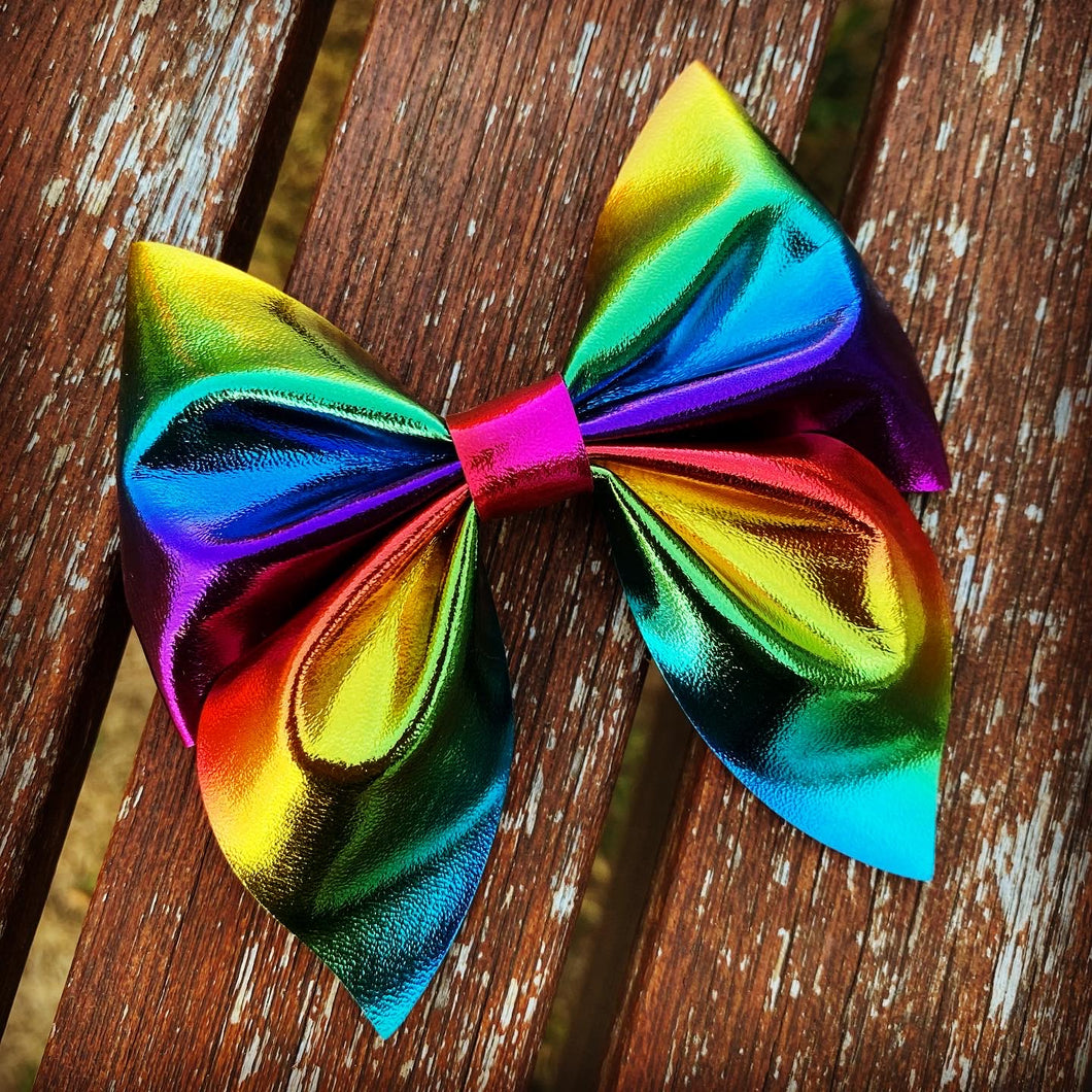 Metallic Rainbow Sailor bow