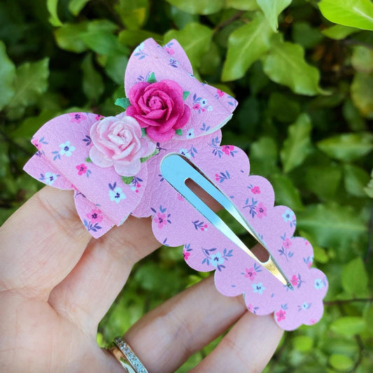 Adelyn Floral Embellished Large Snap Clip