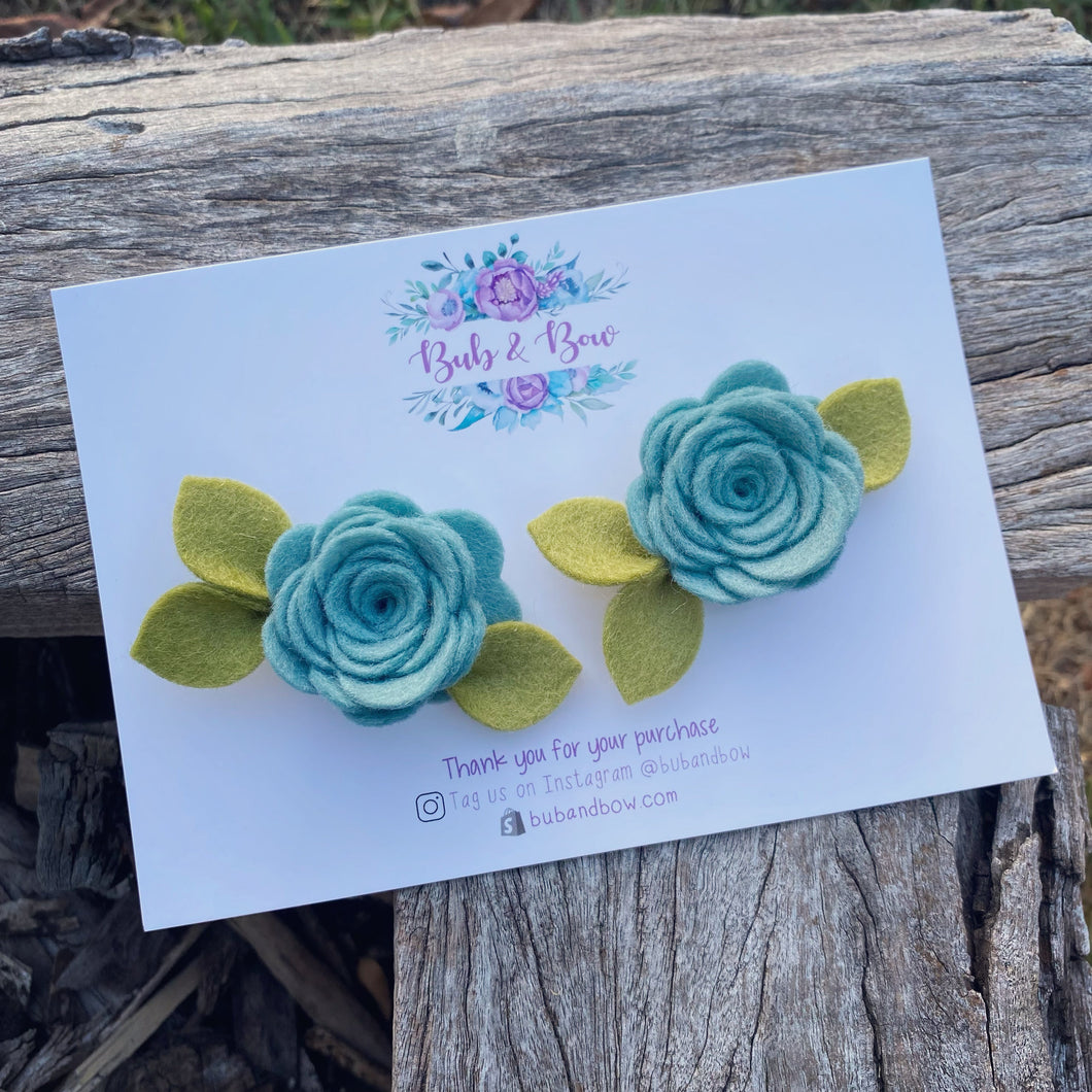 Mini Felt Bloom (Steel Teal)