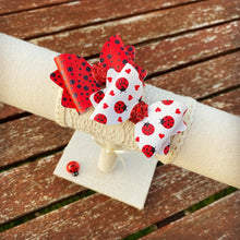 Load image into Gallery viewer, Ladybug Mini Kiarah (glitter center) Bow Set