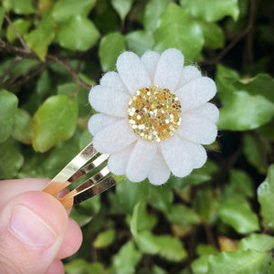 Felt Daisy Snap Clip (#60 Linen)