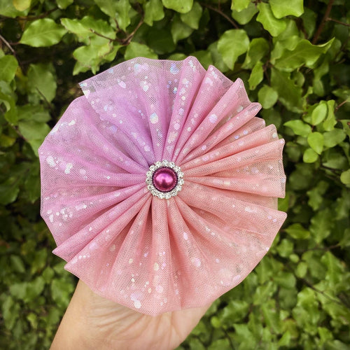 Iridescent Ombre Tulle Clip