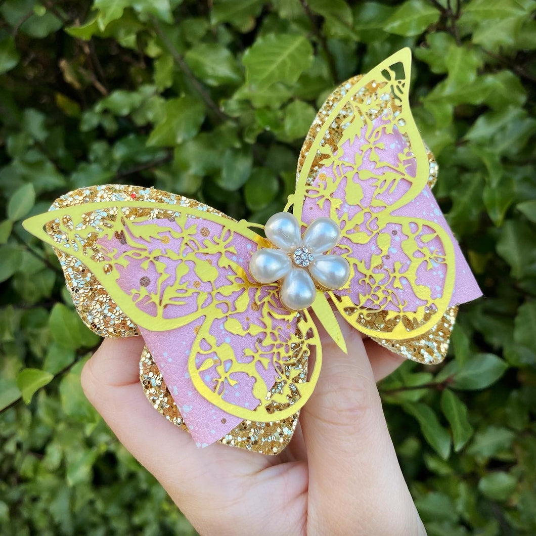 Filigree Butterfly Bow (Pink/ Gold Pearl Embellihsment)