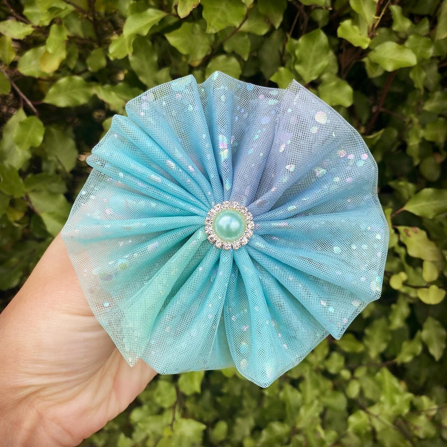 Iridescent Ombre Tulle Clip