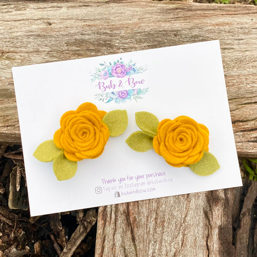 Mini Felt Bloom Piggys (Mustard)