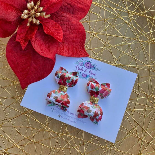 Classic Poinsettia Mini Beauty Piggy clips