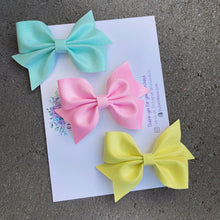 Load image into Gallery viewer, New Bow Tulle Bow Trio