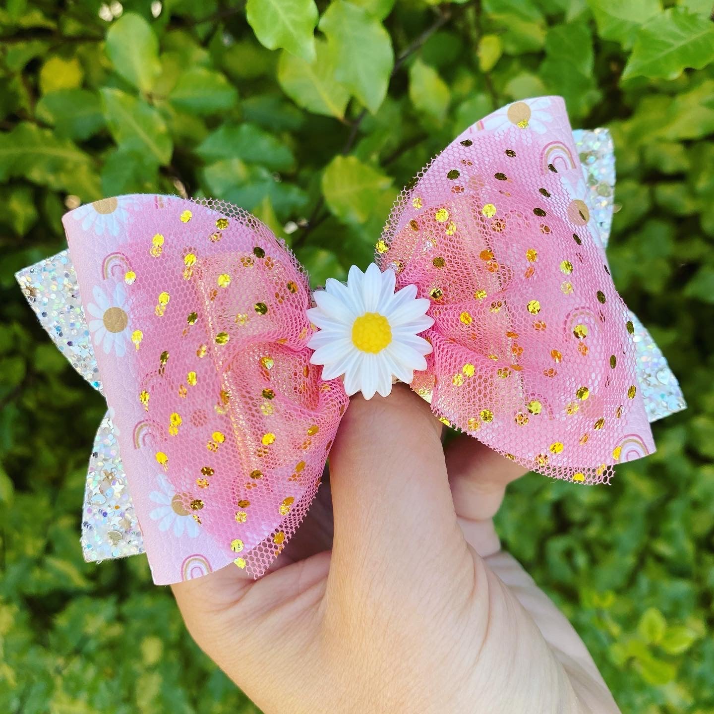 Daisy Tulle bow (12cm)