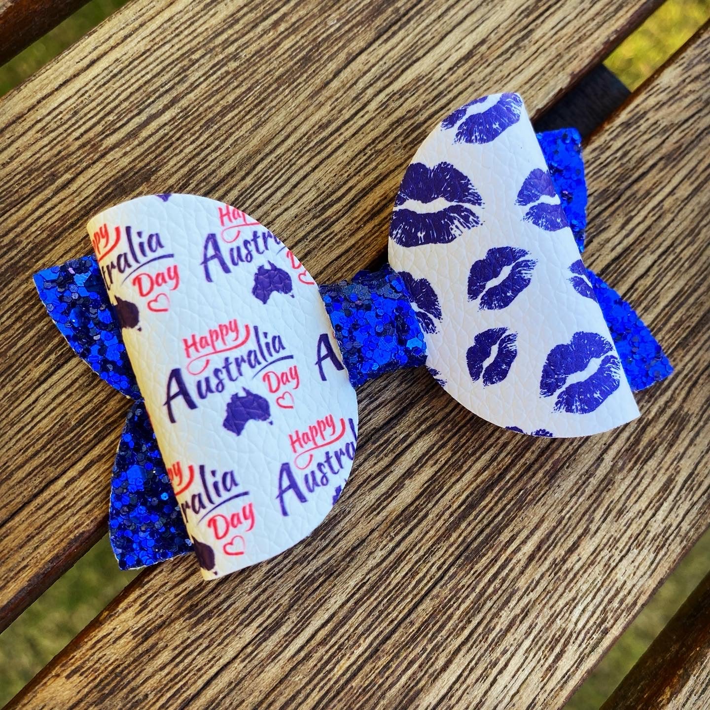 Australia Day Beauty Bow