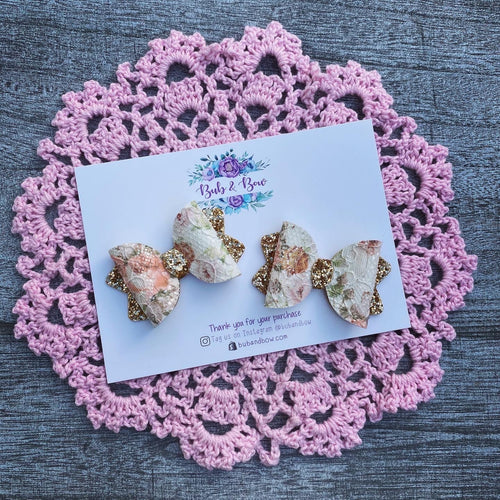 Floral Lace Kiarah Piggy Clips