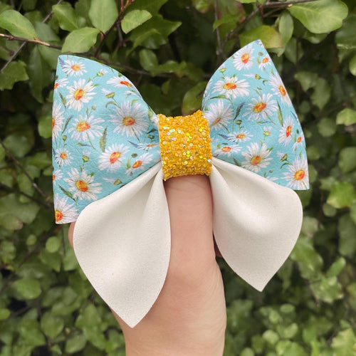 Daisy Sailor Bow