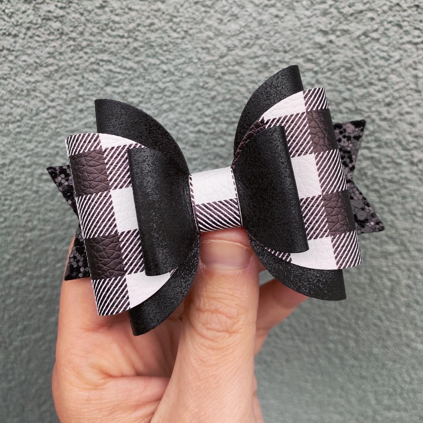 Black Plaid Midi Maria bow