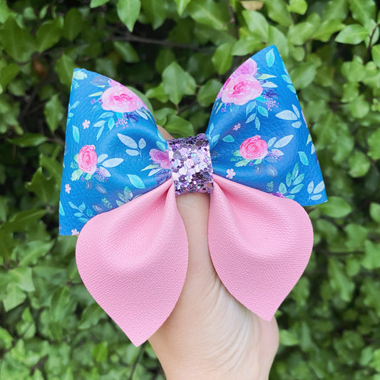 Timeless Beauty Sailor bow