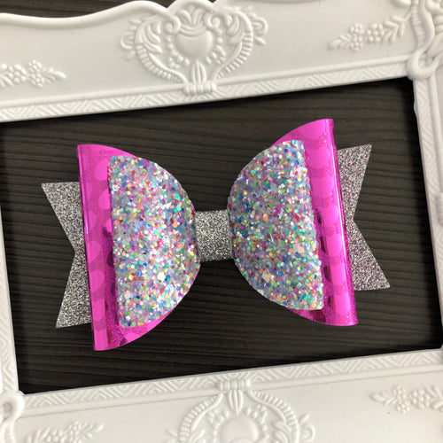 Large Heart Dolly Bow (Pink)