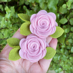 Mini Felt Bloom Piggys (Carnation)