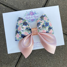 Load image into Gallery viewer, Floral Sailor bow