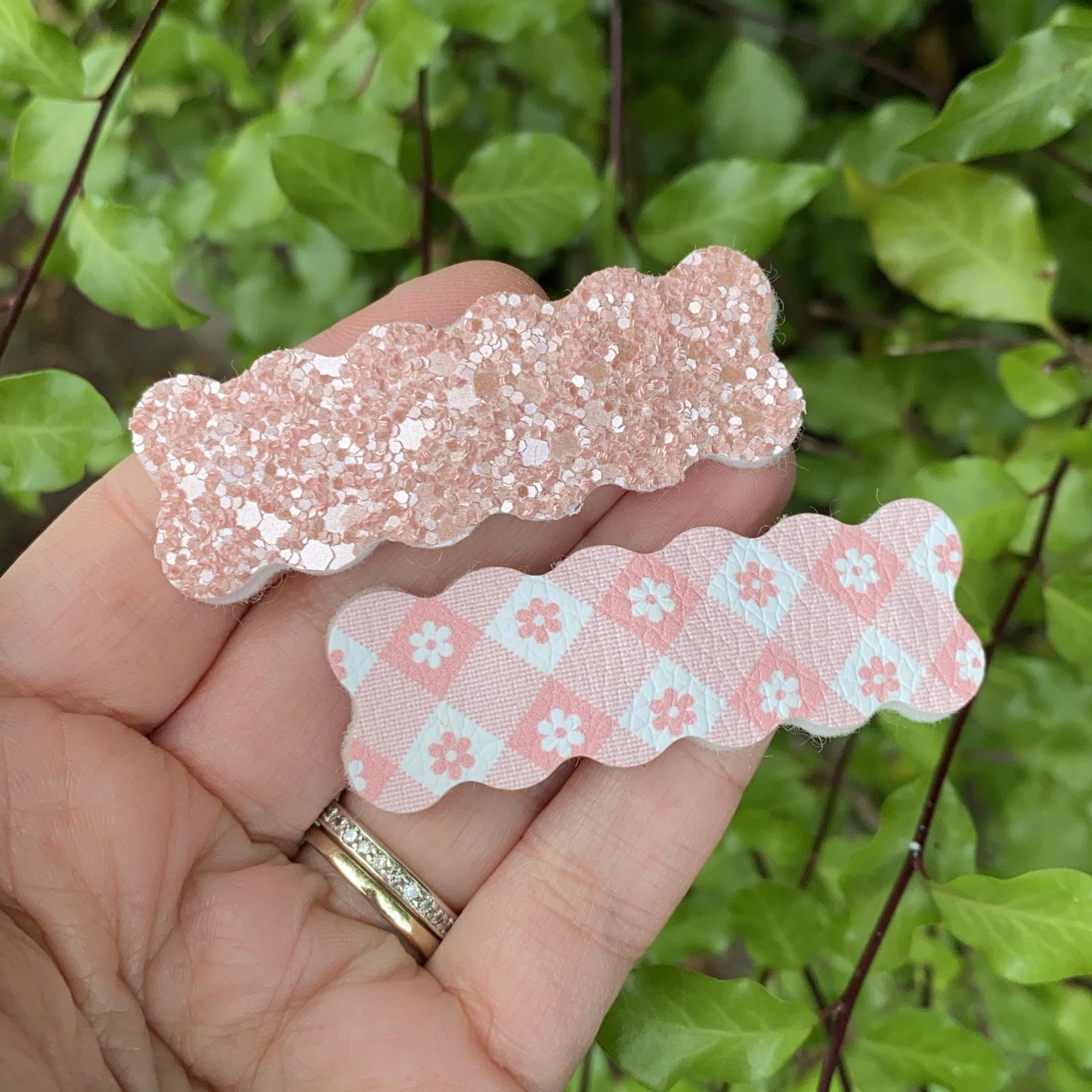 Wavy Blossom Snap Clip Set