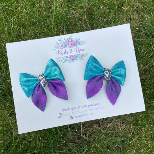 Winter Shimmer Mini Sailor Bow