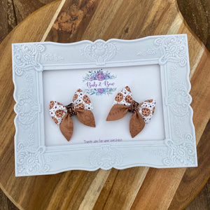 Cookie Mini Sailor Piggy Bows