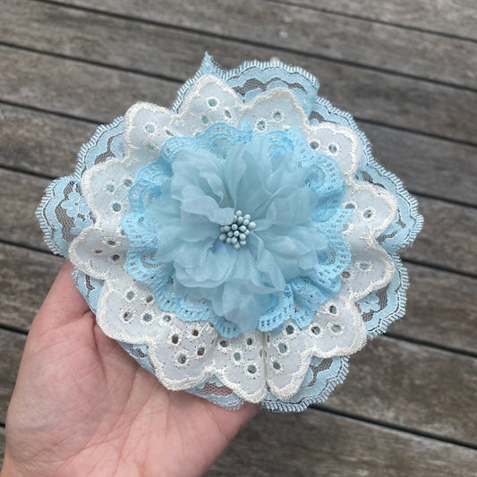 Vintage Lace Flower (Large)