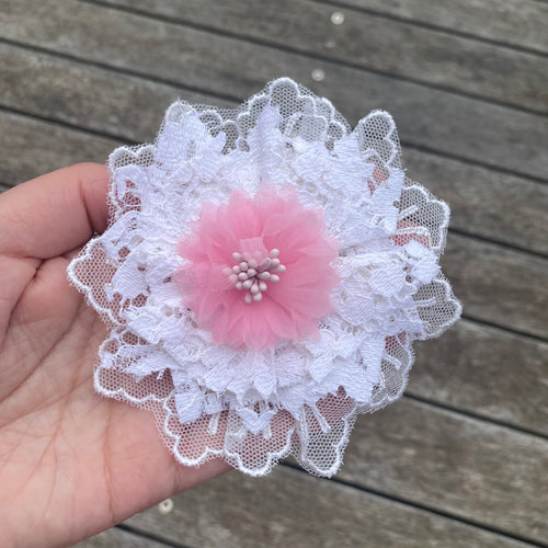 Vintage Lace Flower (Large)