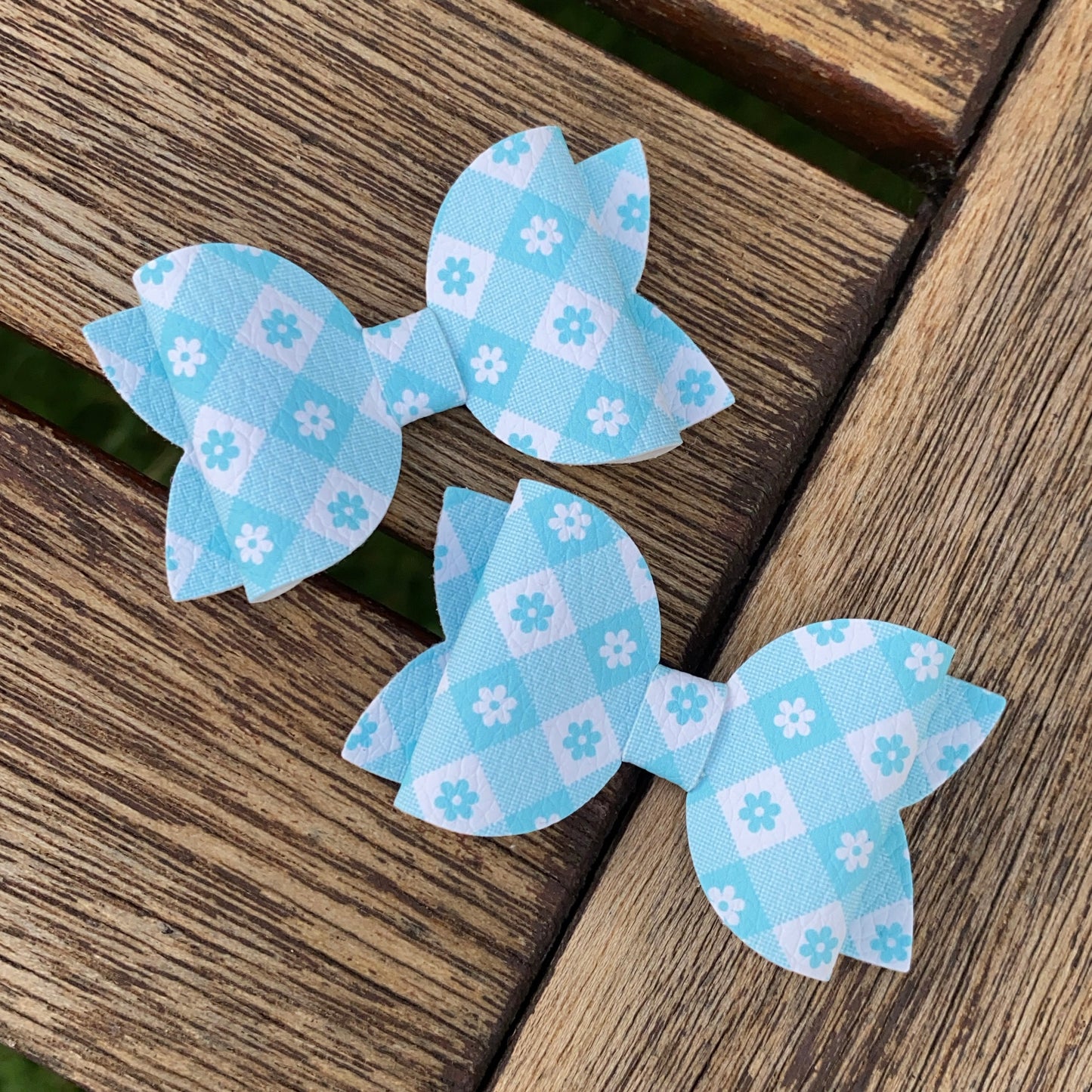 Blossom Gingham (Aqua) Mini Beauty Bow