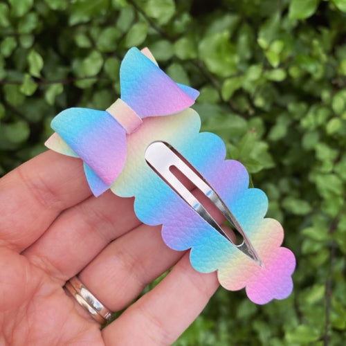 Rainbow Ombré Large Bow Snap Clip