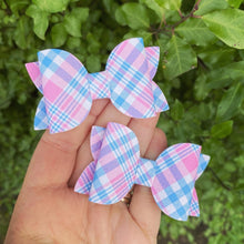 Load image into Gallery viewer, Pink &amp; Blue Plaid Mini Piggy Clips