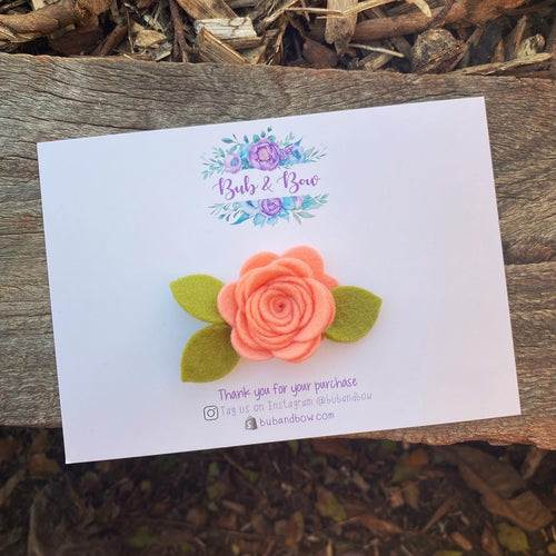 Mini Felt Bloom (Peach)