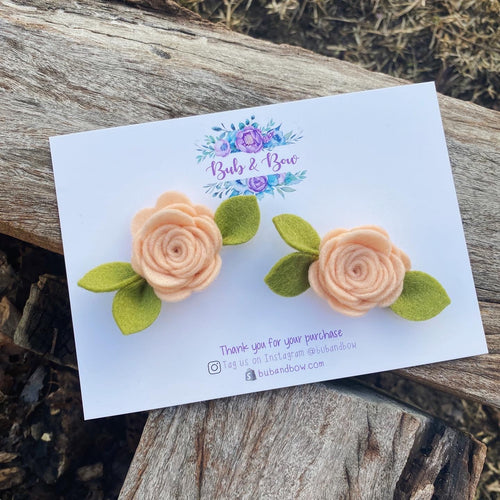 Mini Felt Bloom Piggys (Apricot Blush)