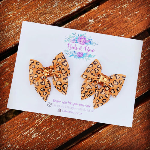 Leopard Heart Mini Sailor bows