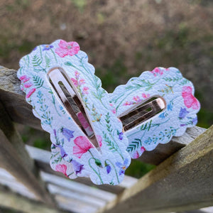 Be a Wildflower Scalloped Snap Clip