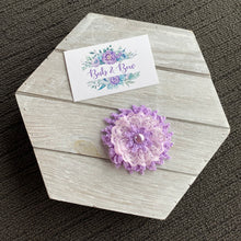 Load image into Gallery viewer, Vintage Lace Flower